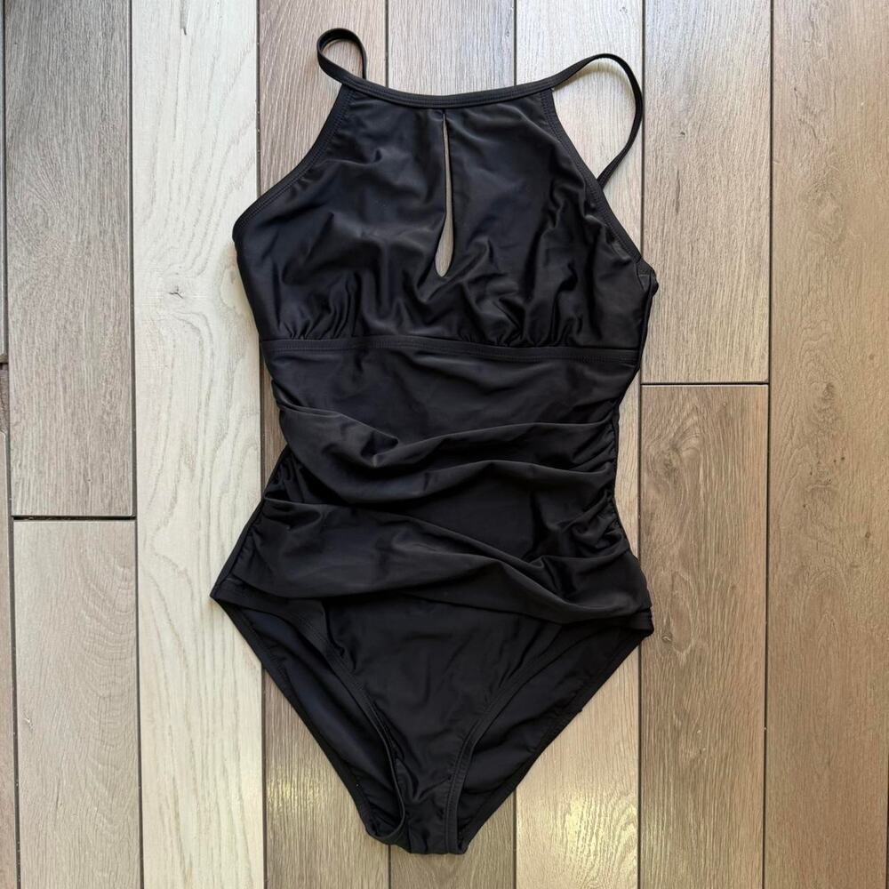 Ellen tracy ruched one piece swimsuit